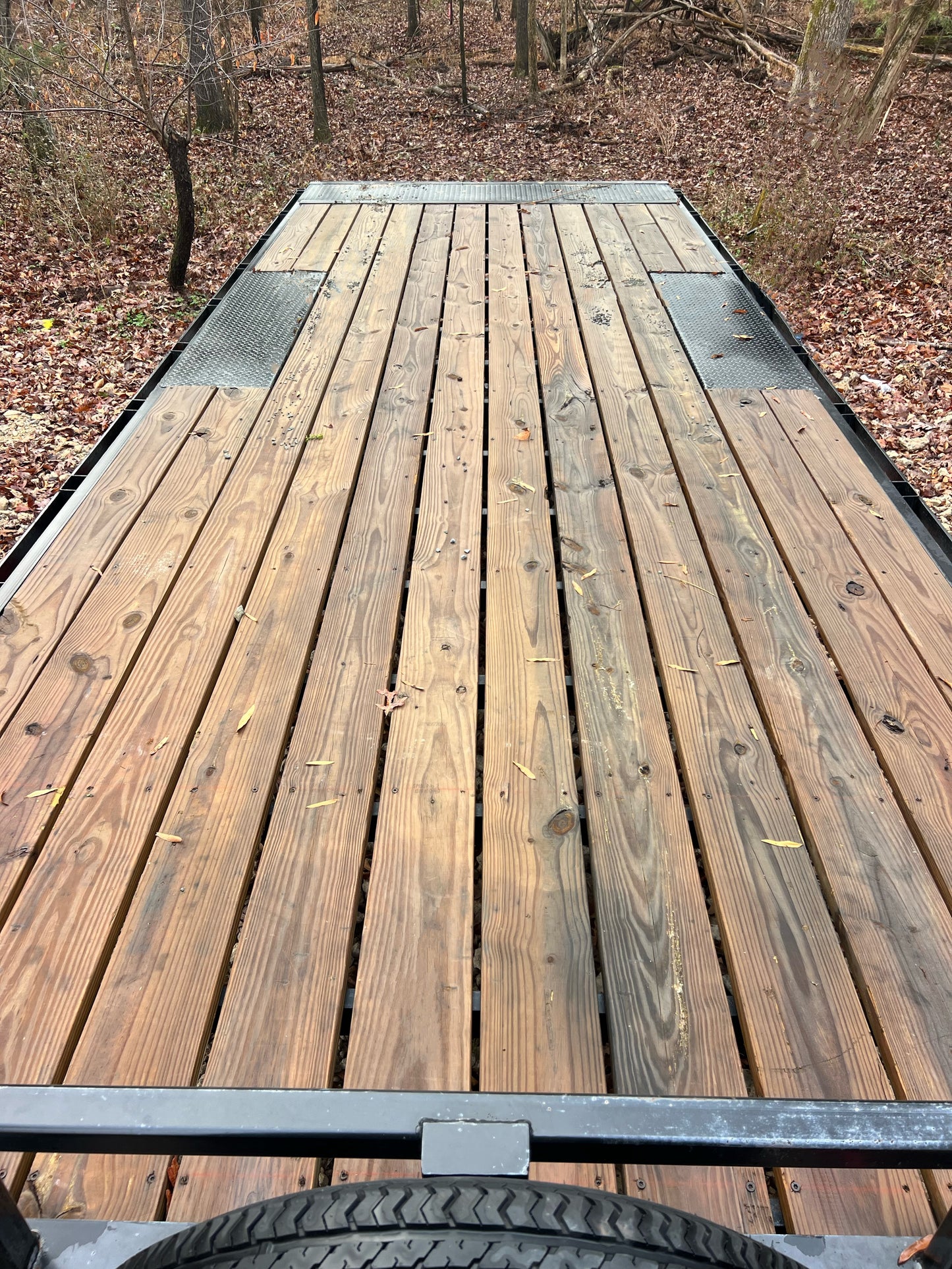 22' Deckover Trailer