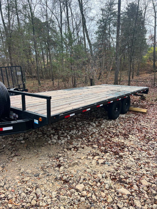 22' Deckover Trailer
